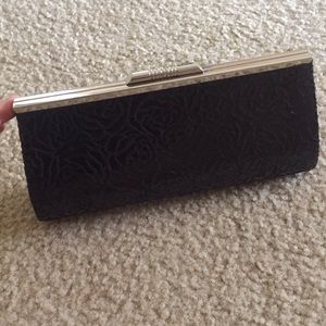 Clutch purse with floral design